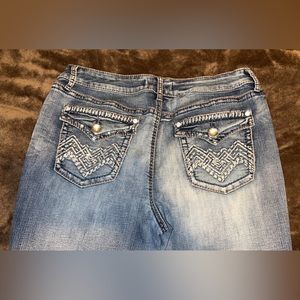 Apt. 9 capri jeans